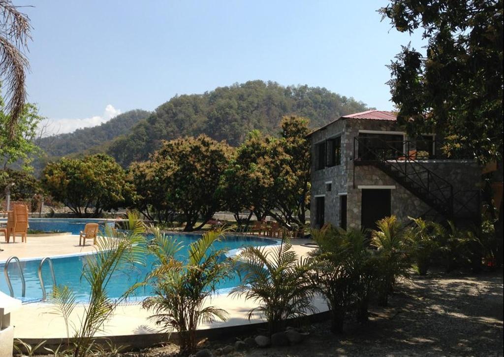 Dewdrop Mango Bloom Resort Найнитал Номер фото